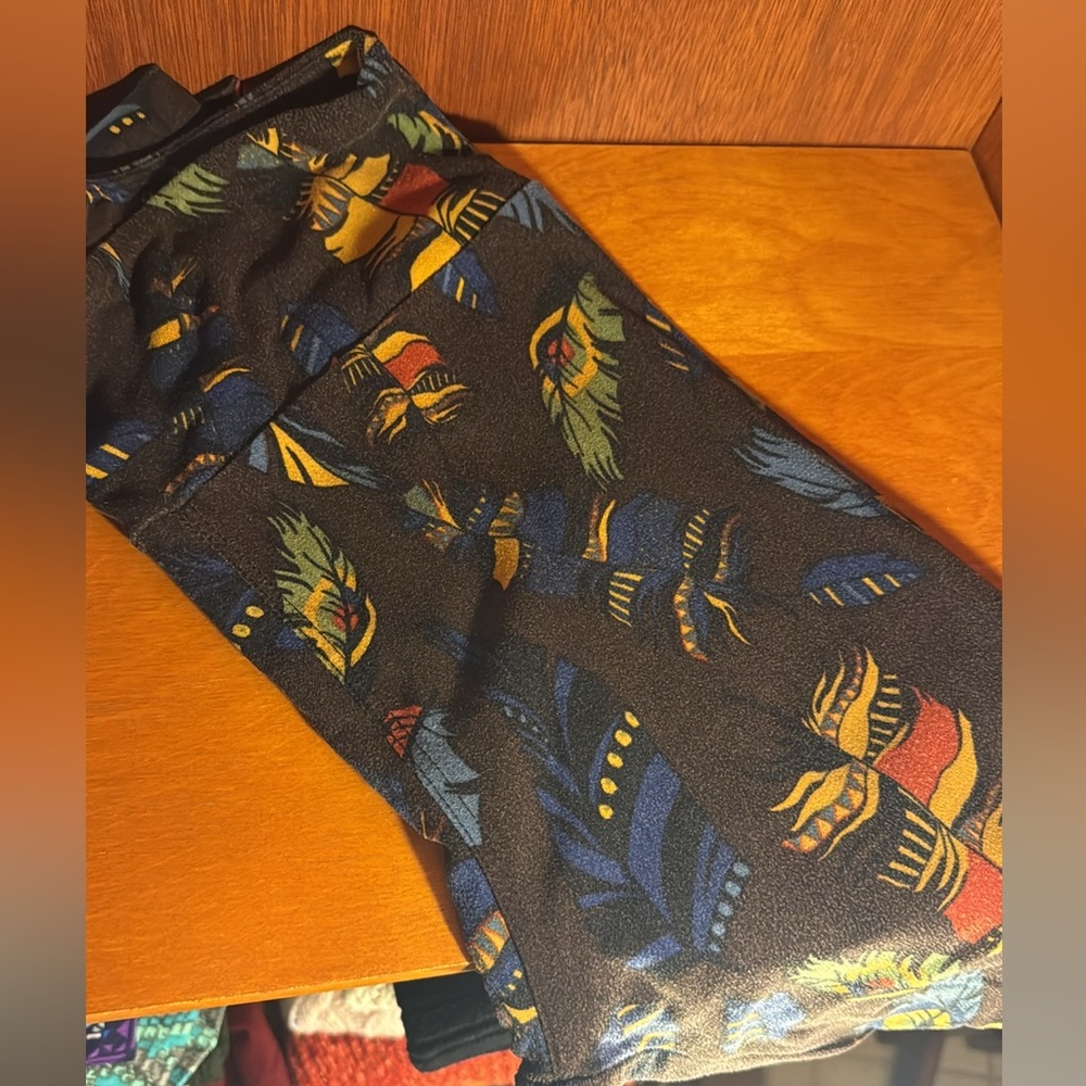 Lularoe ONE SIZE Feather Print Leggings Brown Orange Blue Yellow Womens m 3/$18